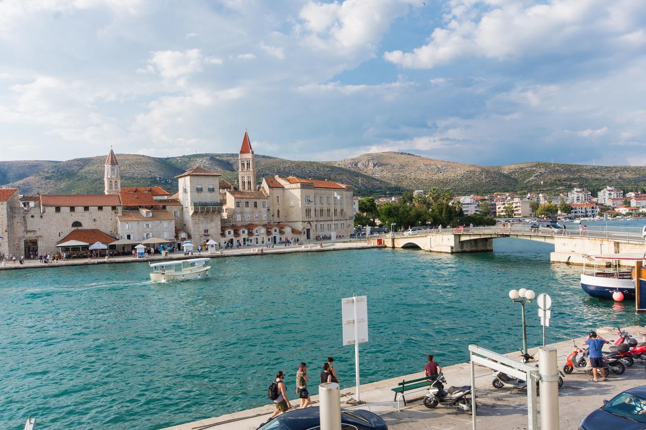 Rooms Villa Liza Trogir Eksteriør bilde