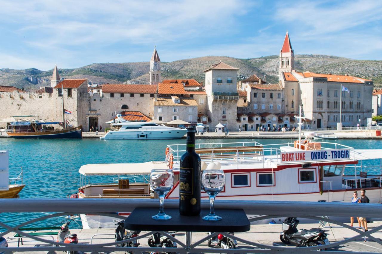 Rooms Villa Liza Trogir Eksteriør bilde